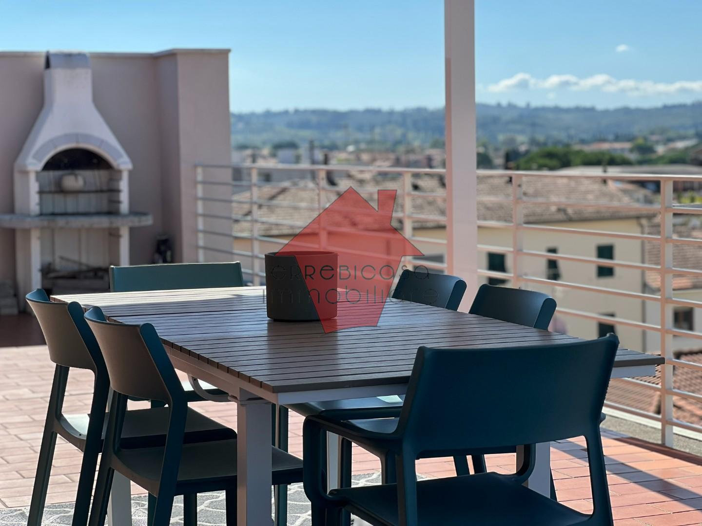 Attico con terrazzo a Empoli