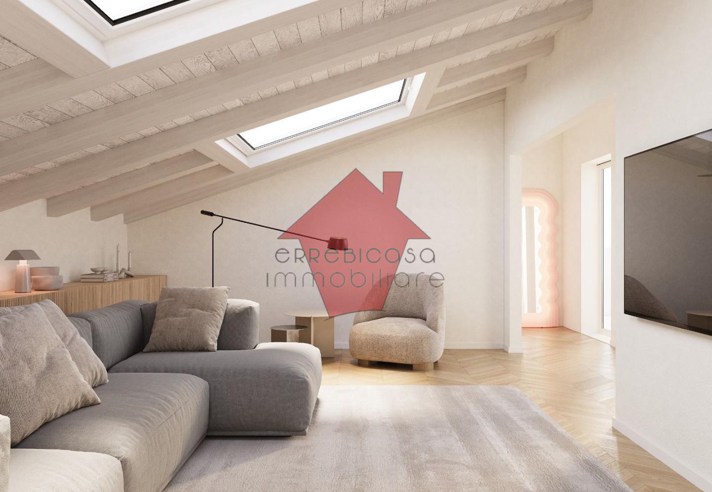 Attico con terrazzo a Empoli