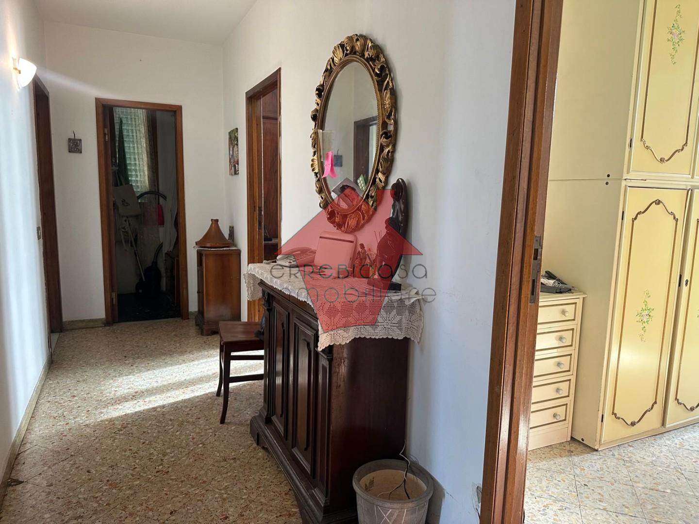 Quadrilocale con terrazzo a Empoli