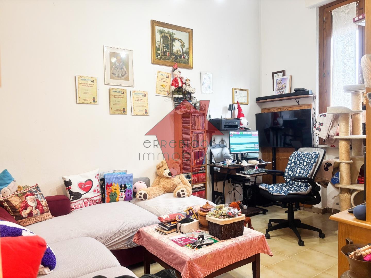 Trilocale con giardino, Empoli cascine