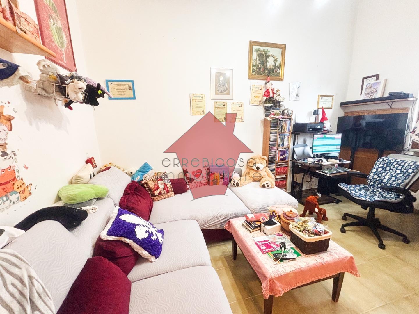 Trilocale con giardino, Empoli cascine