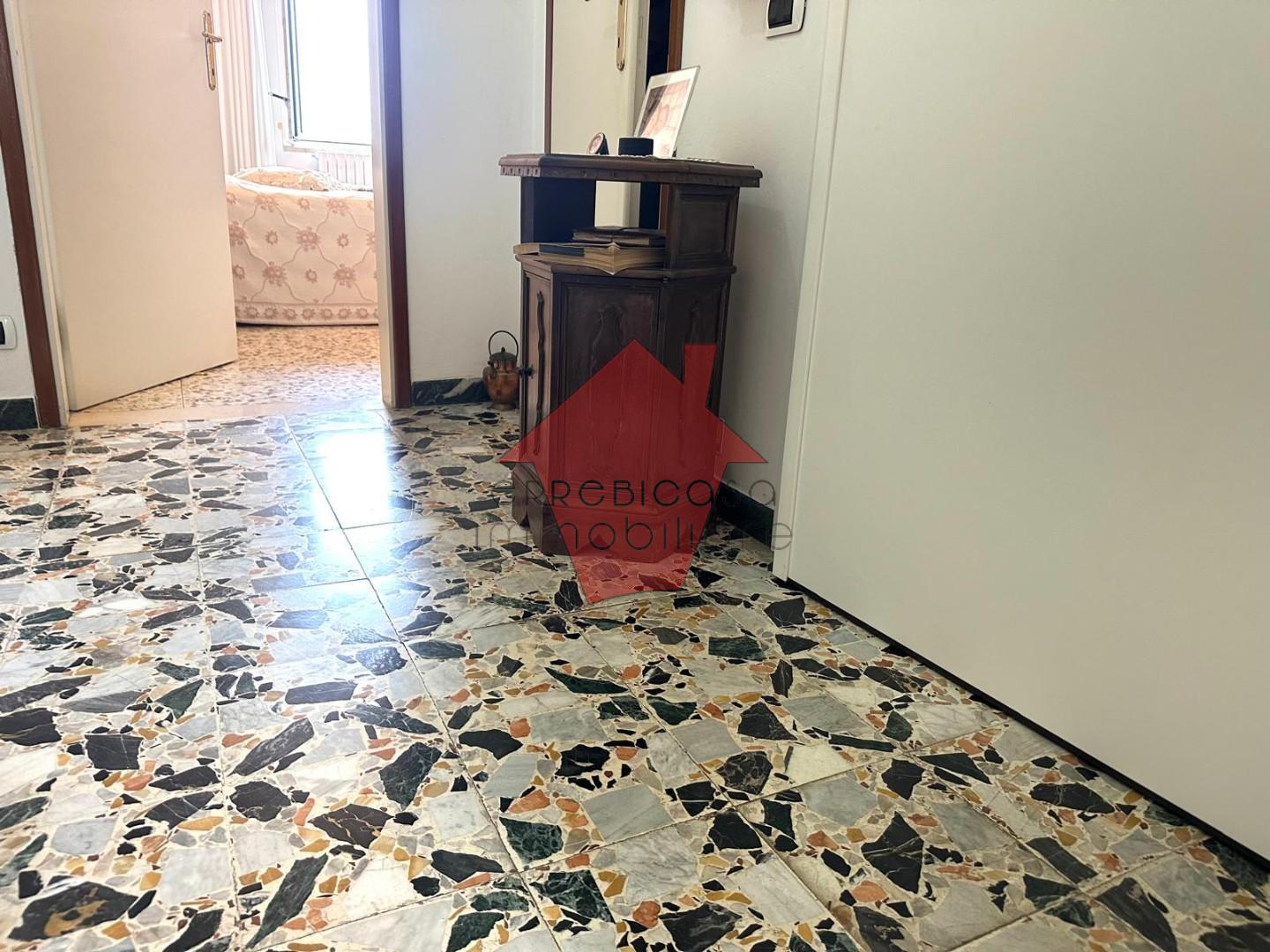 Trilocale con terrazzi, Empoli zona stadio