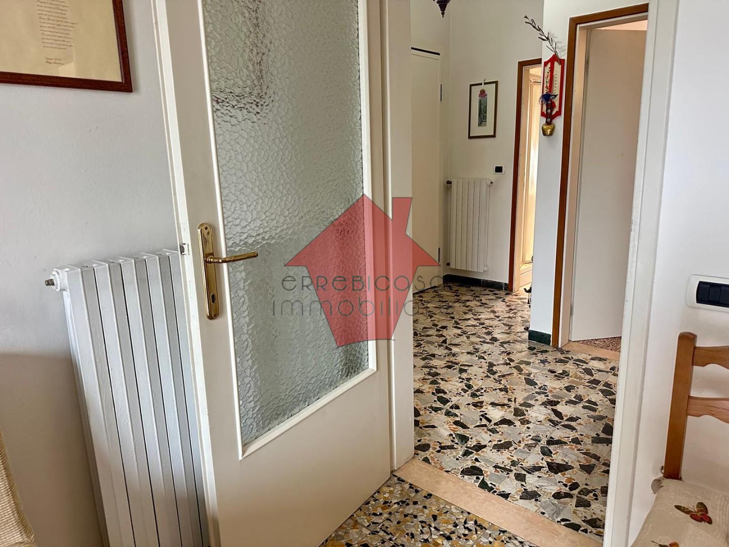 Trilocale con terrazzi, Empoli zona stadio