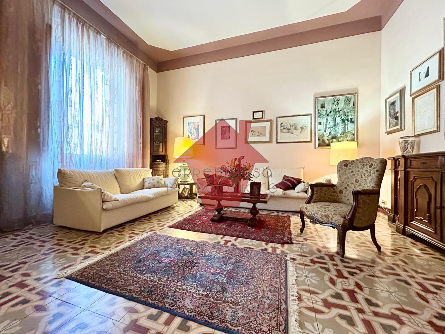 Casa indipendente con giardino a Empoli