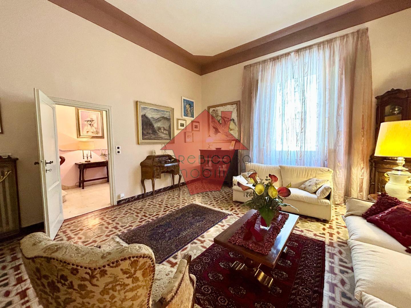 Casa indipendente con giardino a Empoli