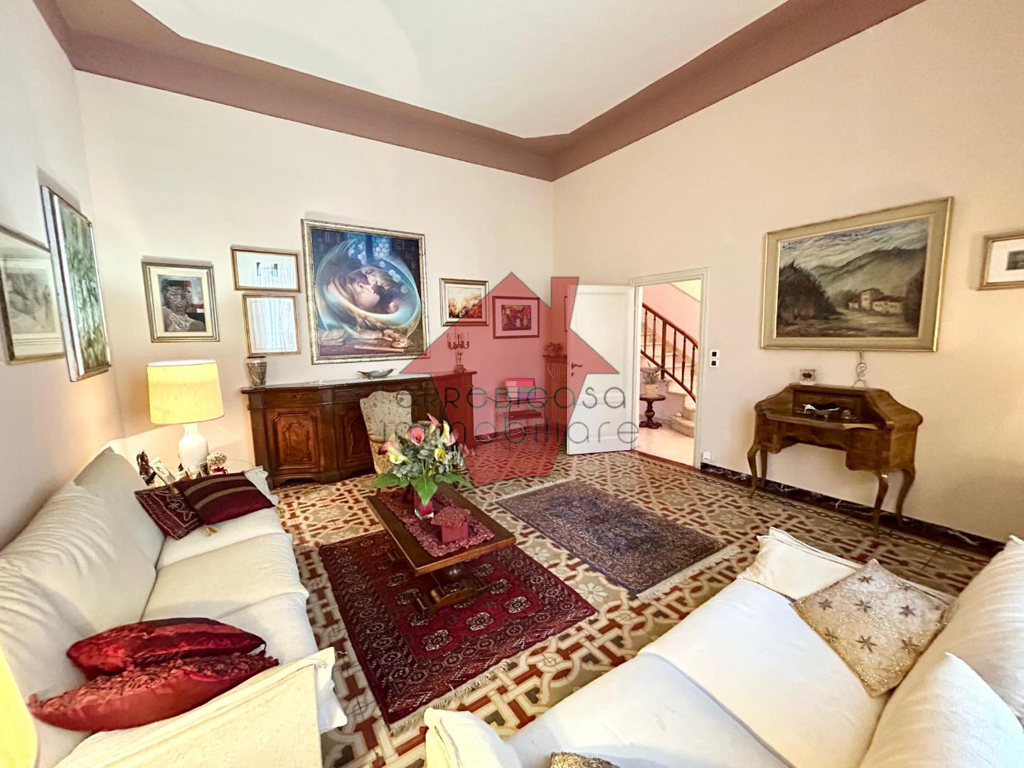 Casa indipendente con giardino a Empoli