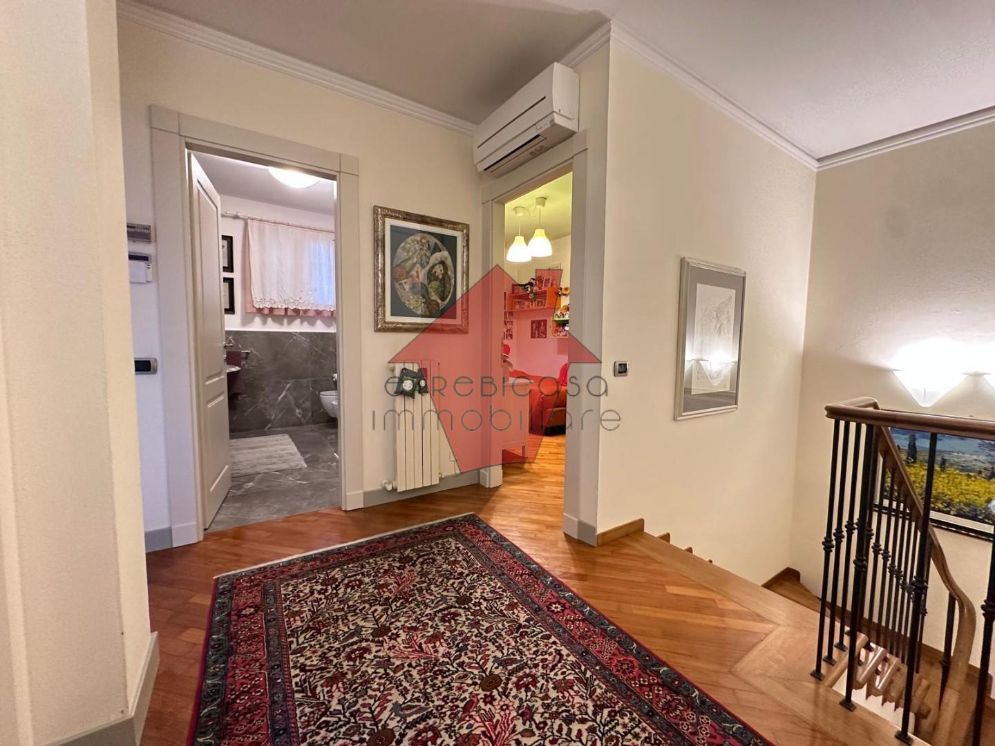 Casa indipendente con giardino a Empoli