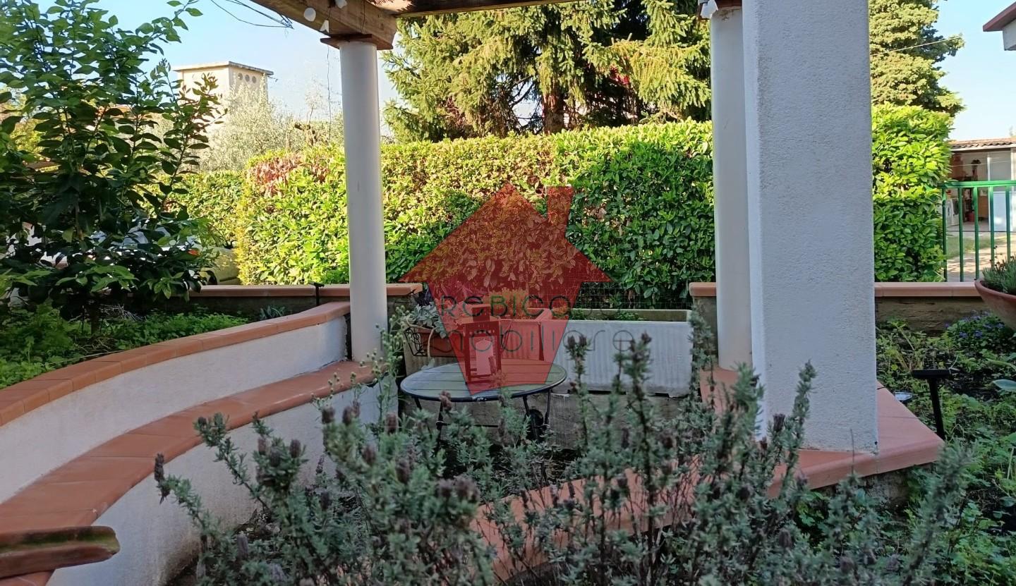 Bilocale ristrutturato, Empoli pozzale