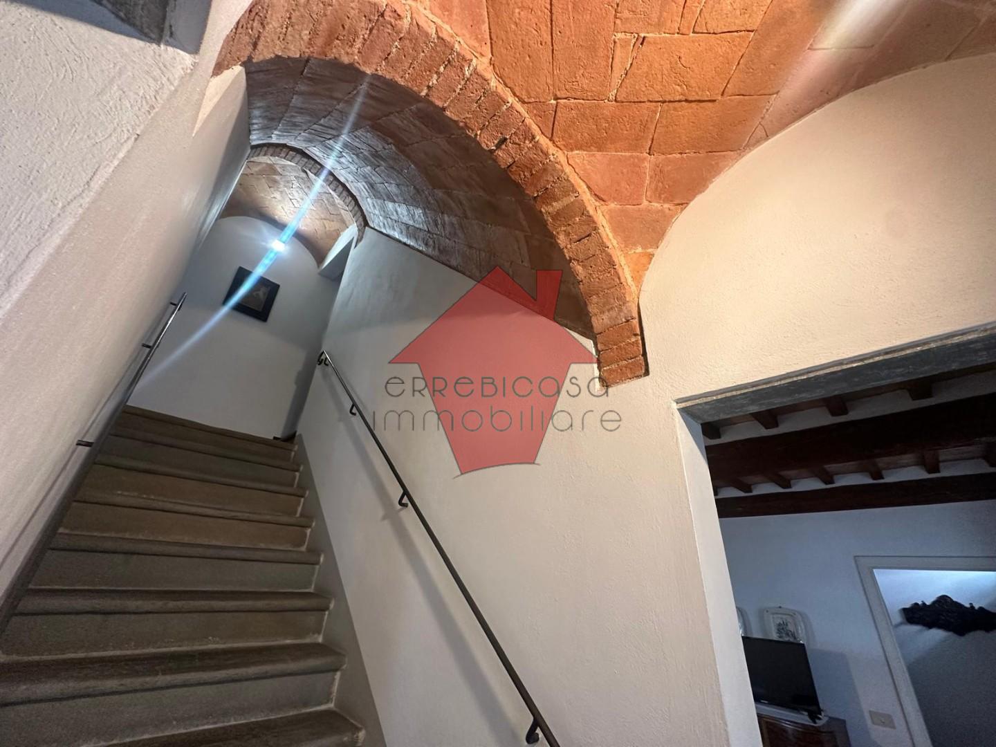 Casa indipendente con giardino, Capraia e Limite limite