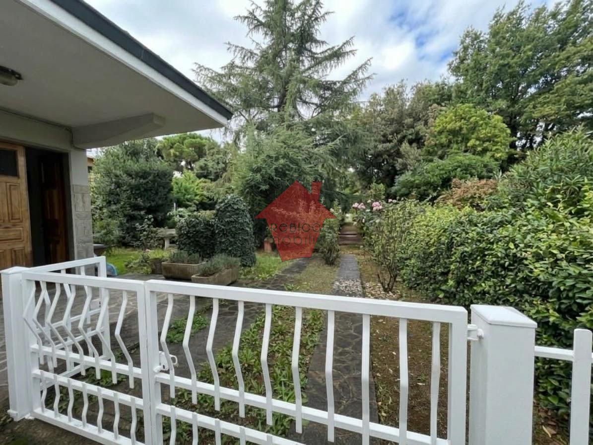 Quadrilocale con giardino, Vinci sovigliana