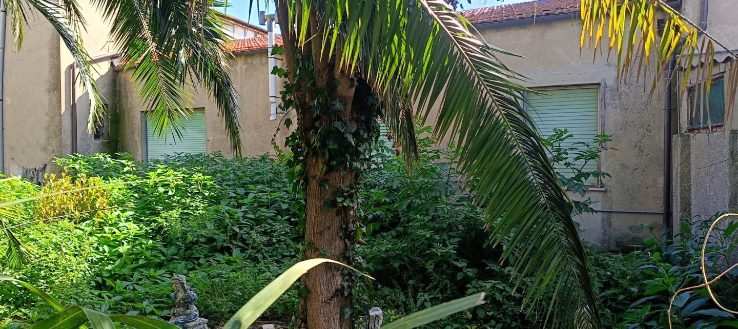 Casa vacanza 5 Locali o pi in vendita, Cascina san giorgio