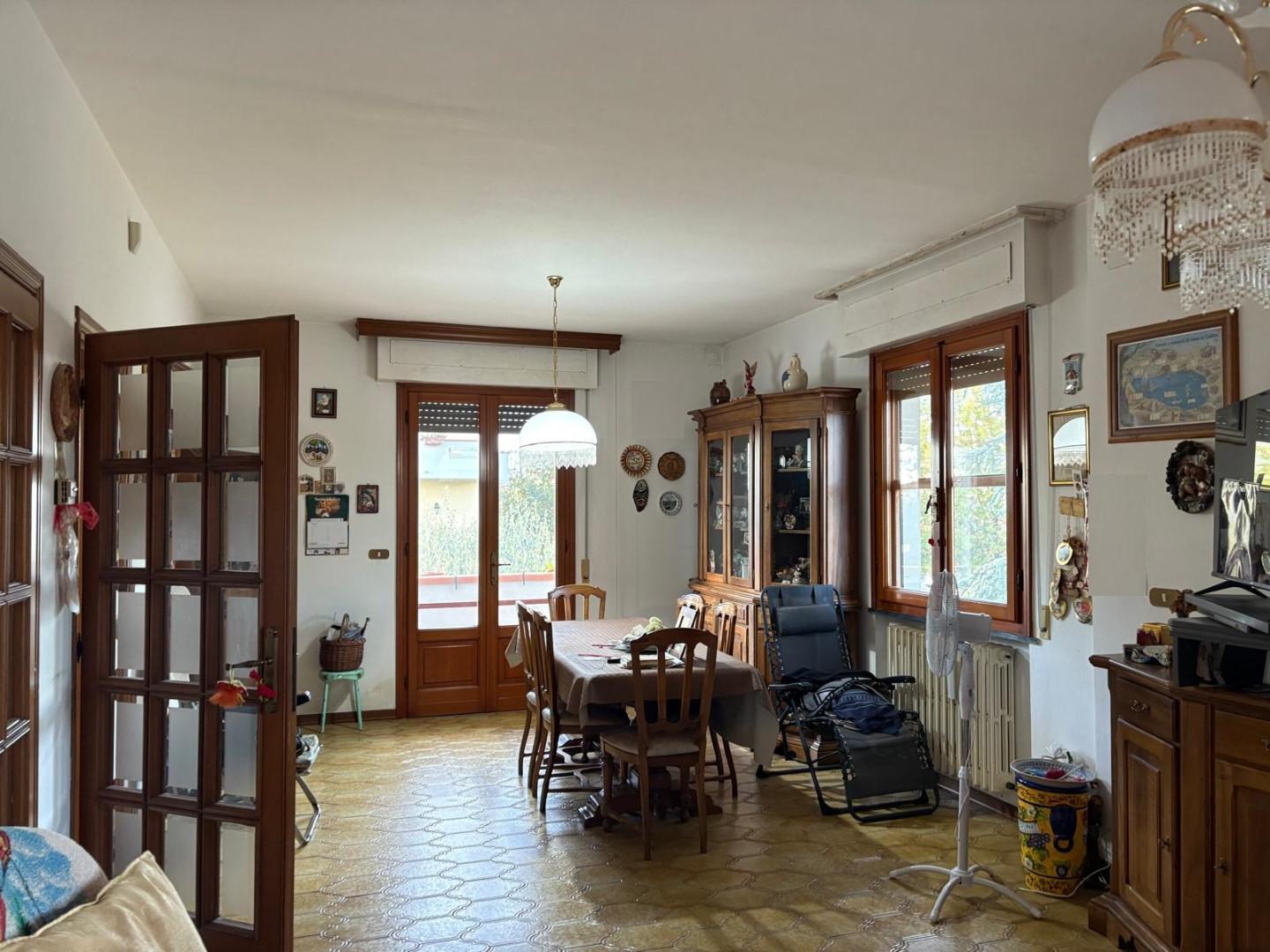 Villa con giardino, Cascina san frediano a settimo