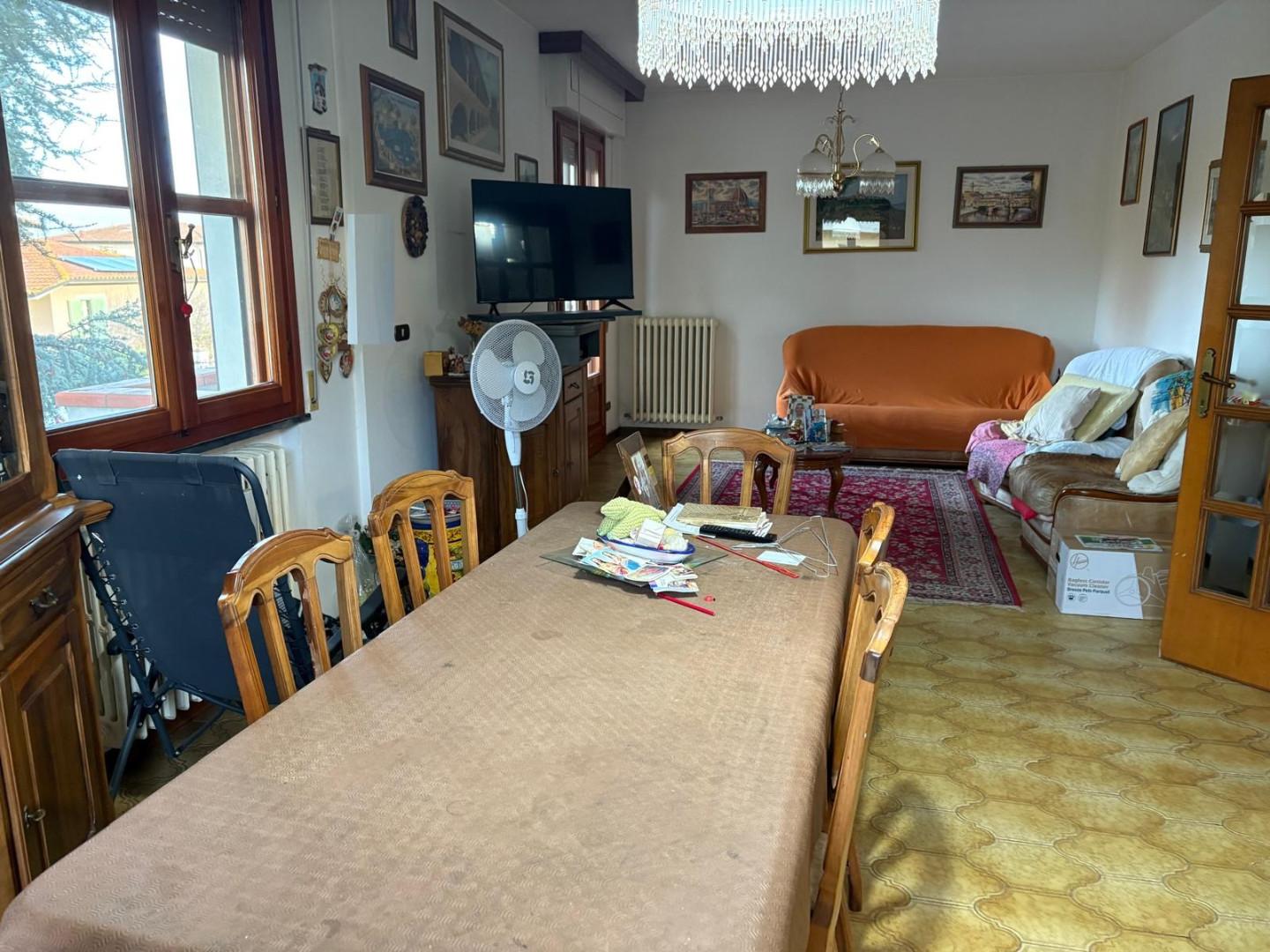 Villa con giardino, Cascina san frediano a settimo