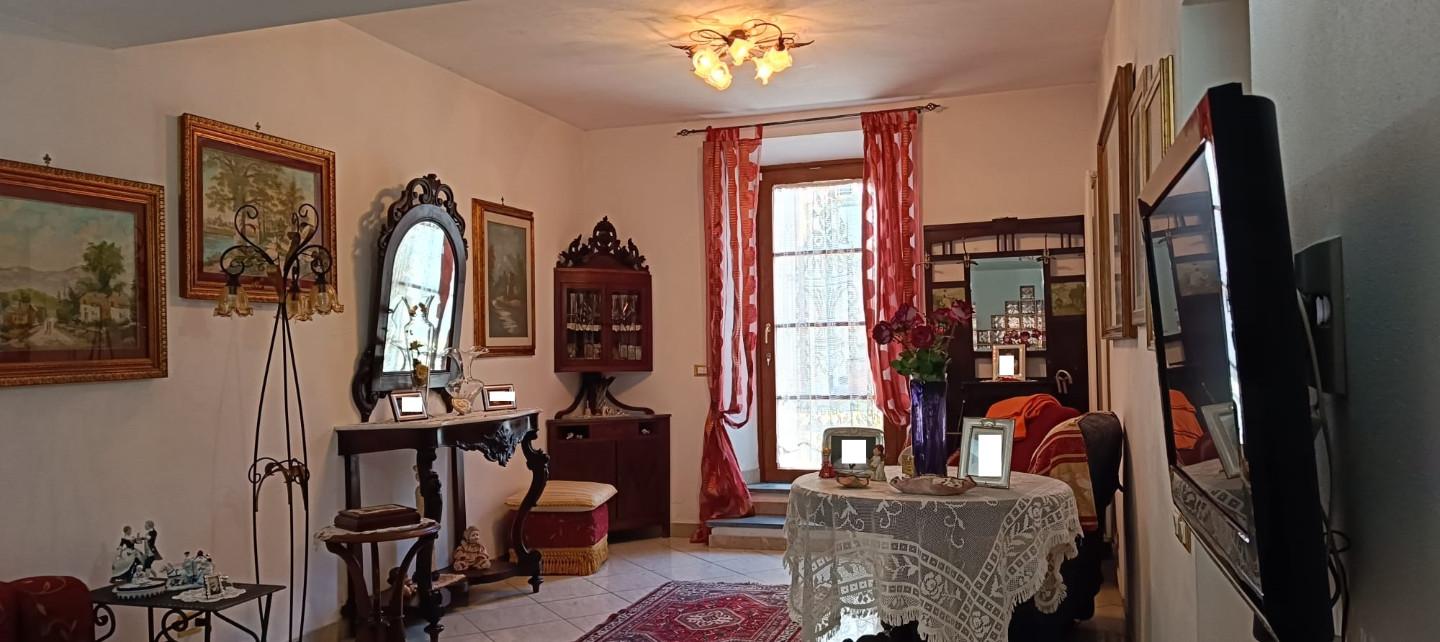 Casa indipendente arredata in affitto, San Giuliano Terme asciano