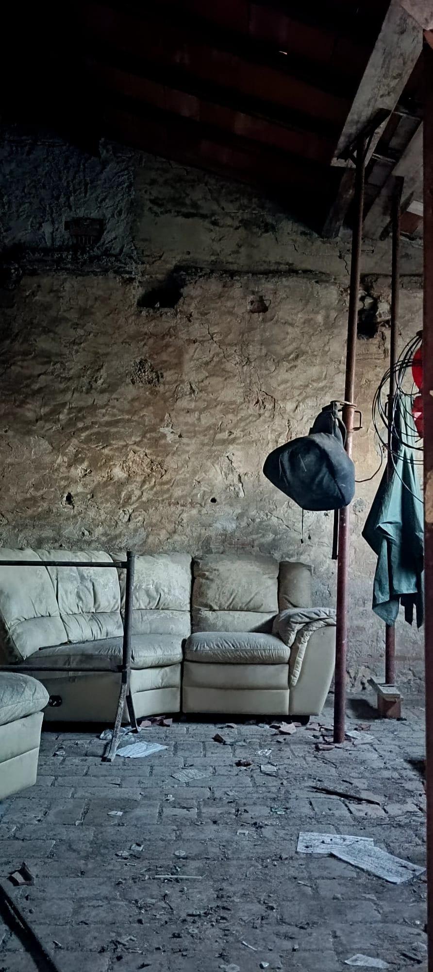 Casa vacanza 5 Locali o pi� da ristrutturare, Vicopisano cucigliana