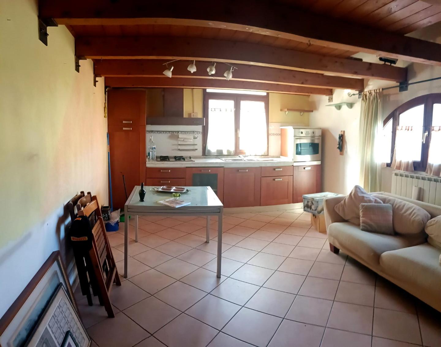 Bilocale in vendita a Cascina