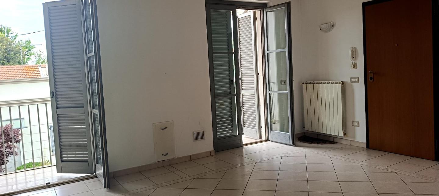 Trilocale in affitto, Cascina navacchio
