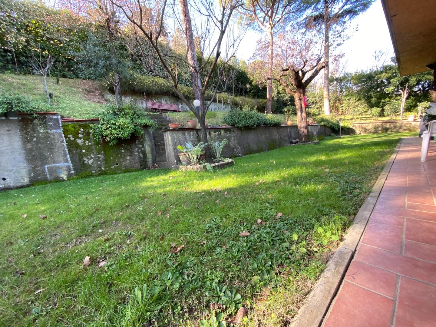 Casa indipendente con giardino a Montelupo Fiorentino