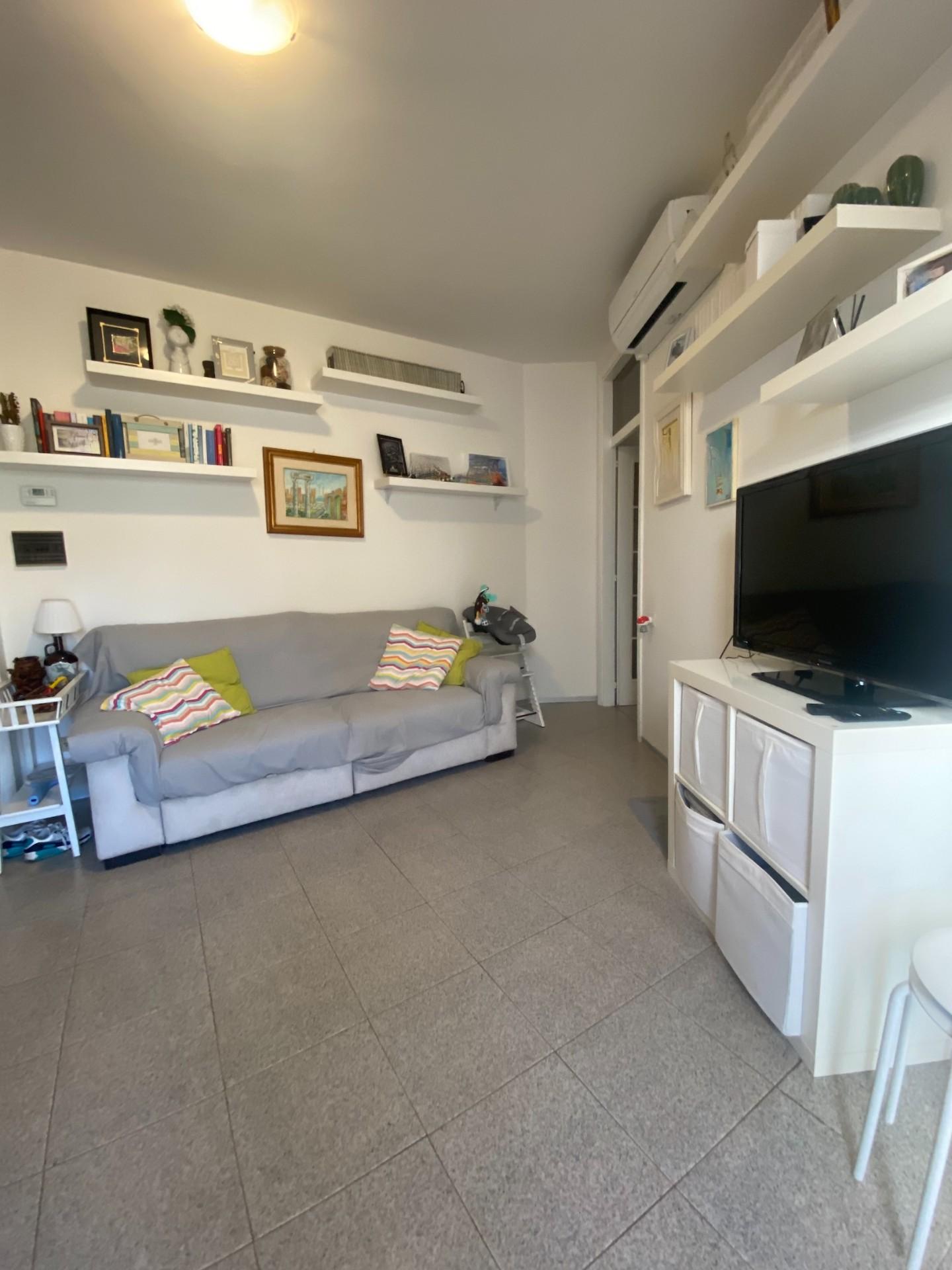 Trilocale con terrazzo a Certaldo