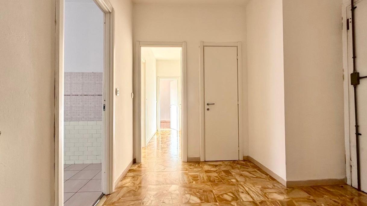 Quadrilocale in vendita, Massa centro