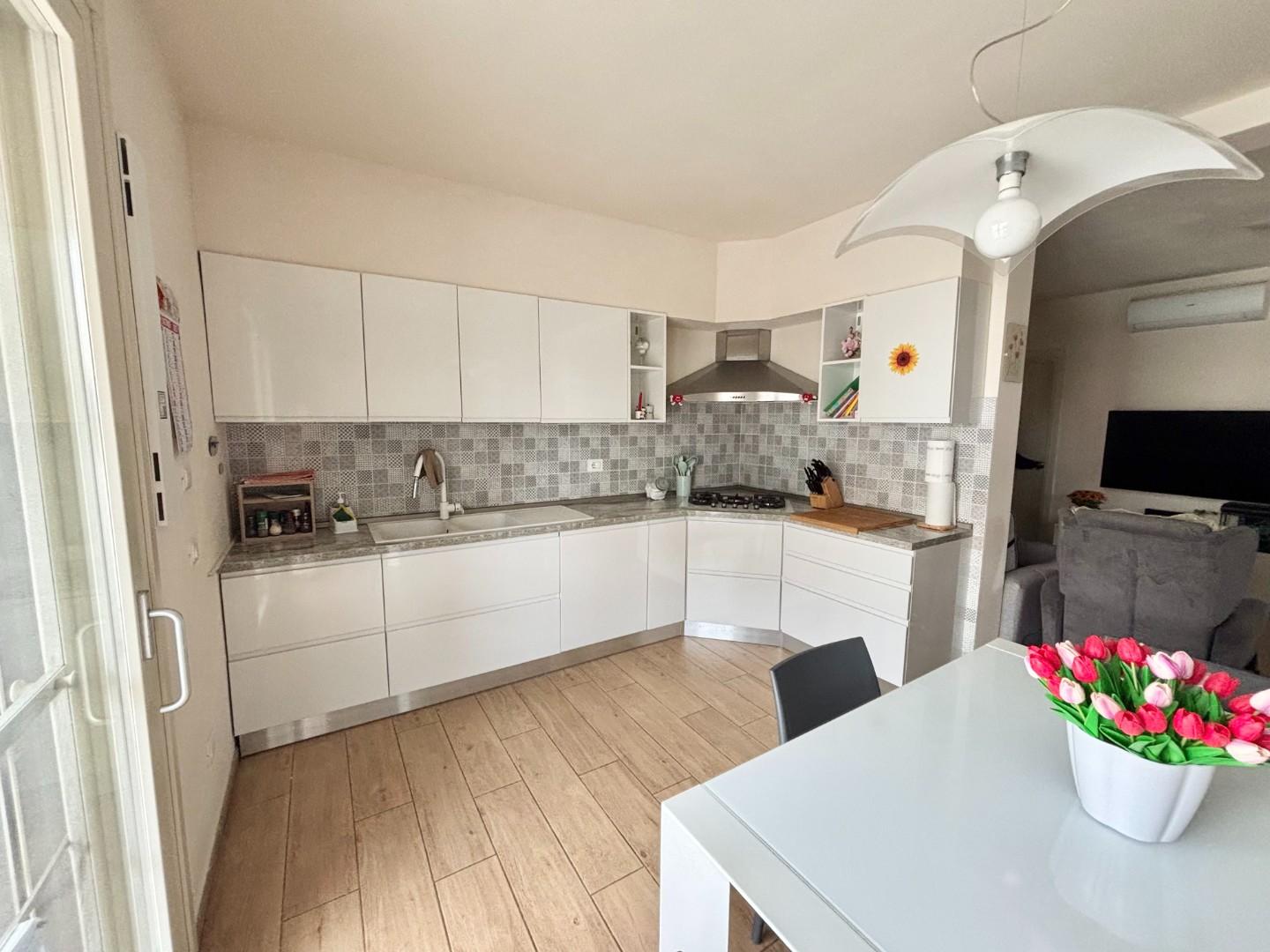 Villa Bifamiliare con giardino a San Miniato