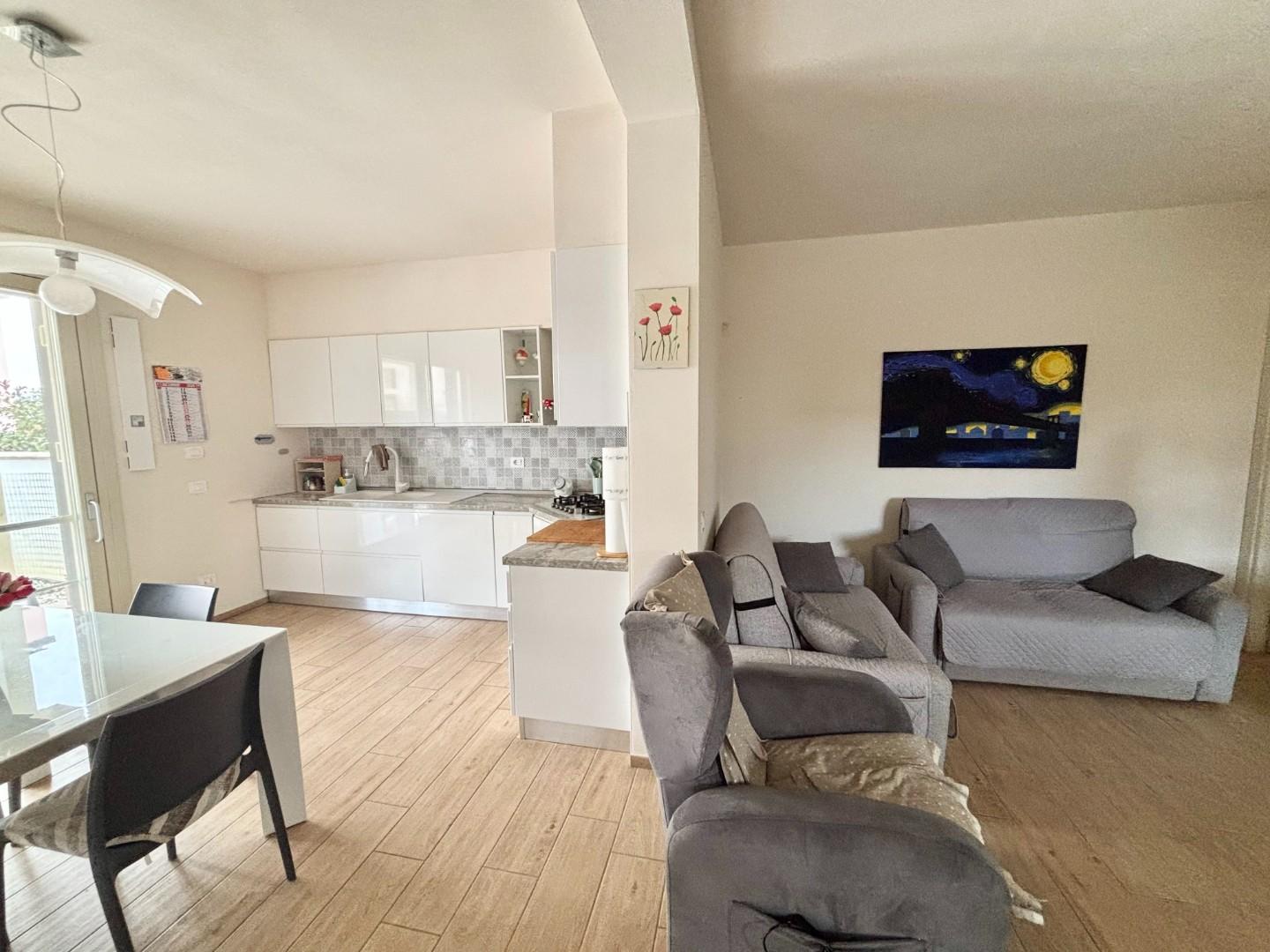 Villa Bifamiliare con giardino a San Miniato