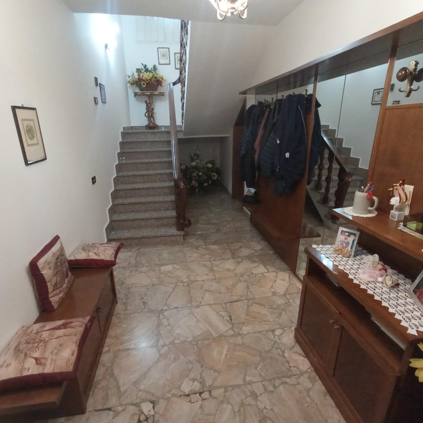 Casa indipendente con giardino, San Miniato san romano