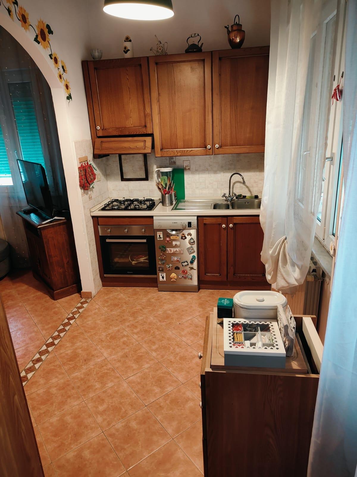 Trilocale in vendita, Livorno calzabigi