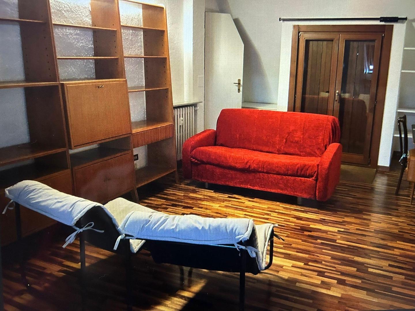 Attico arredato in affitto a Milano