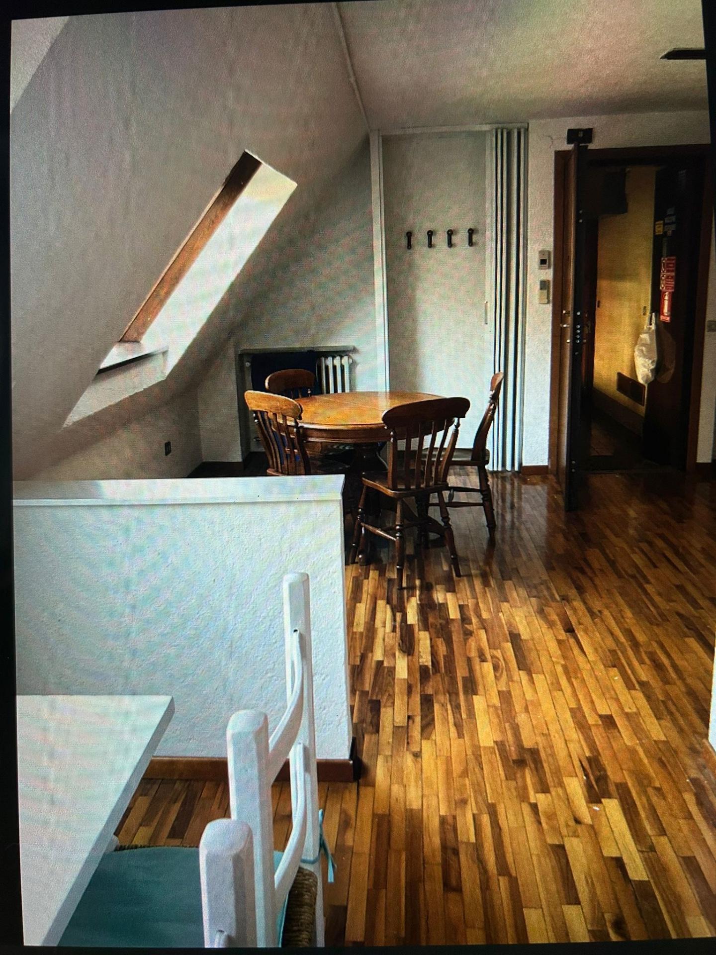 Attico arredato in affitto a Milano