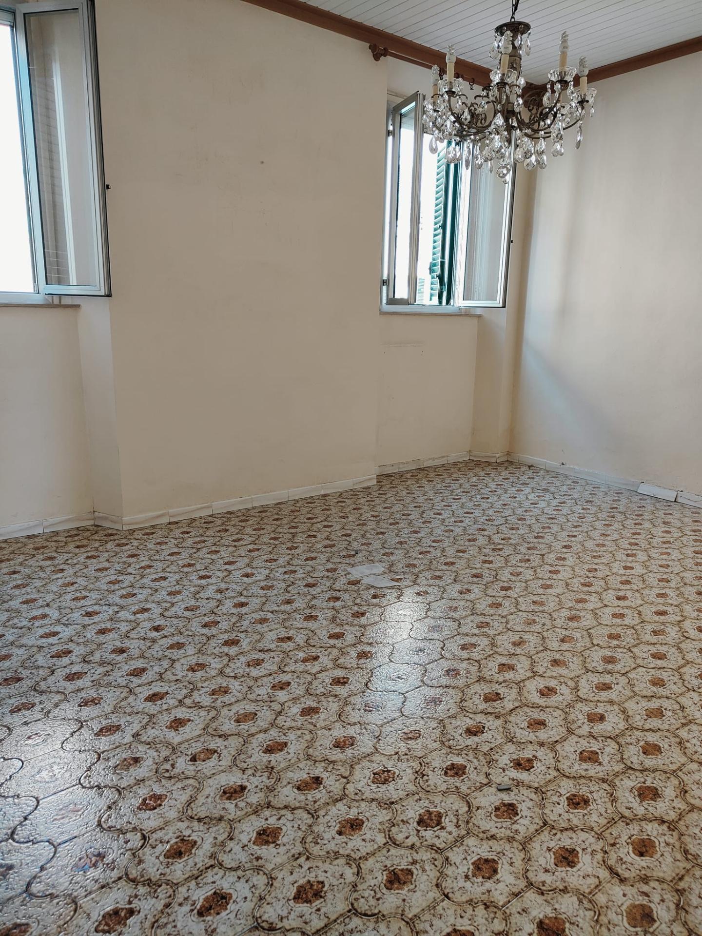 Quadrilocale in vendita, Livorno colline