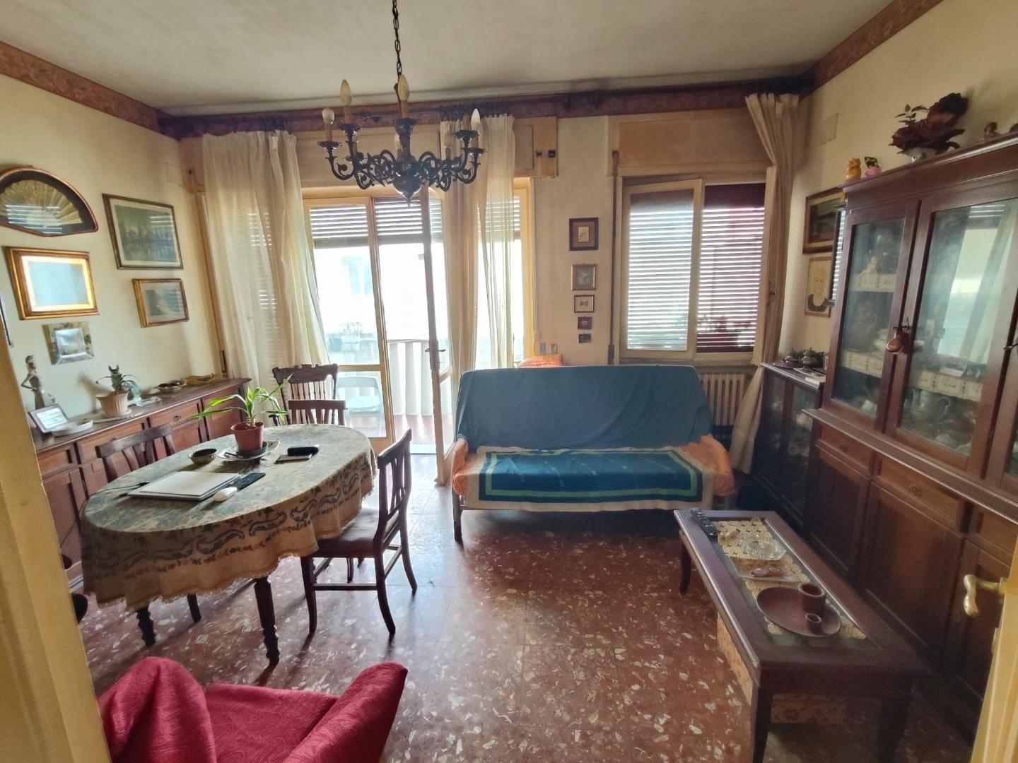 Trilocale da ristrutturare, Livorno fabbricotti