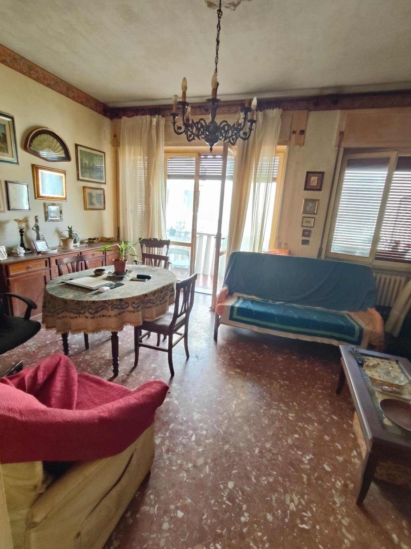 Trilocale da ristrutturare, Livorno fabbricotti