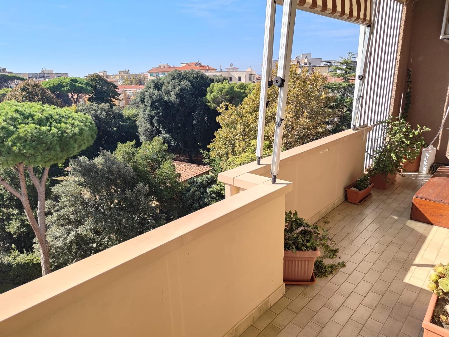 Attico in vendita, Livorno montebello
