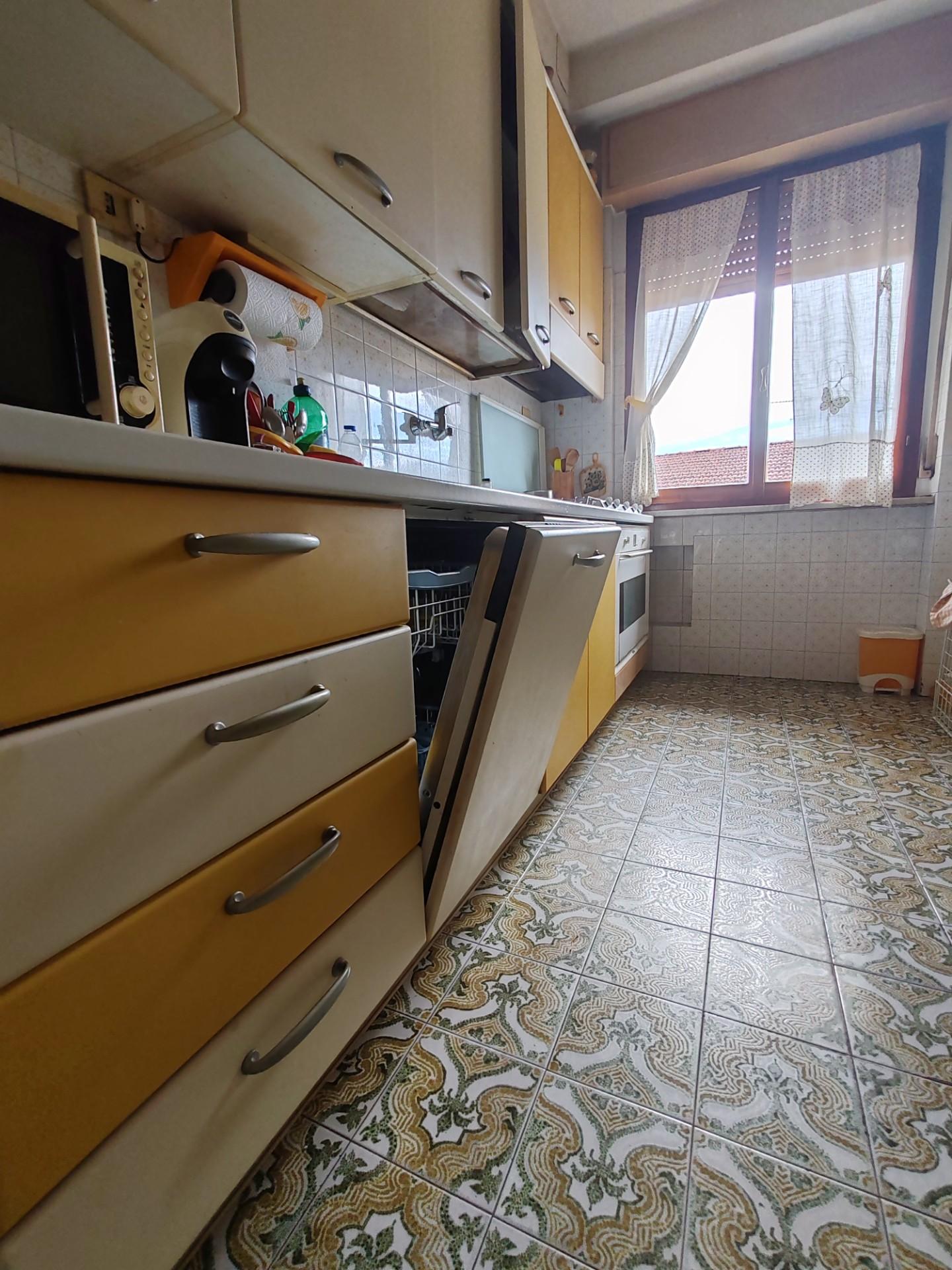 Appartamento in vendita, Massa zona viali
