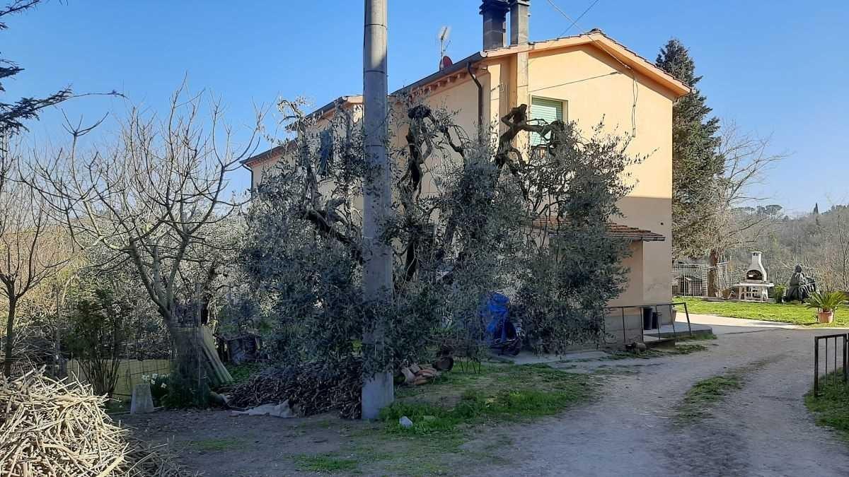 Casa indipendente con giardino a San Miniato
