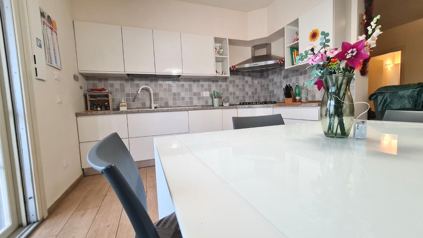 Villa Bifamiliare con giardino a San Miniato