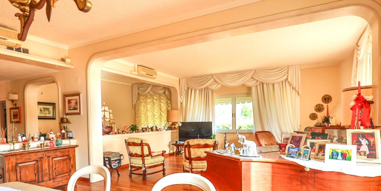 Villa con giardino a Montopoli in Val d'Arno