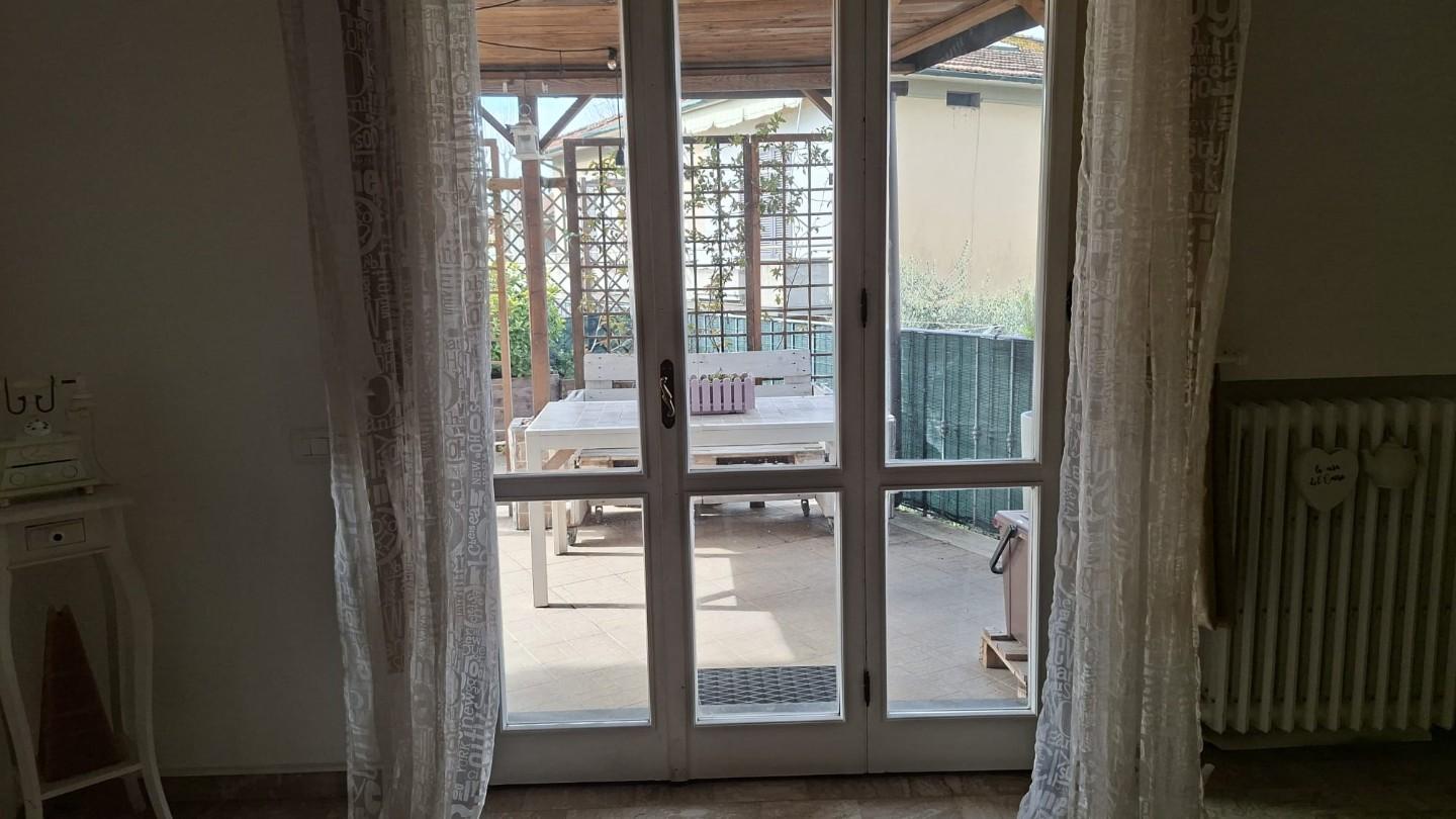 Trilocale arredato in affitto, San Miniato basso