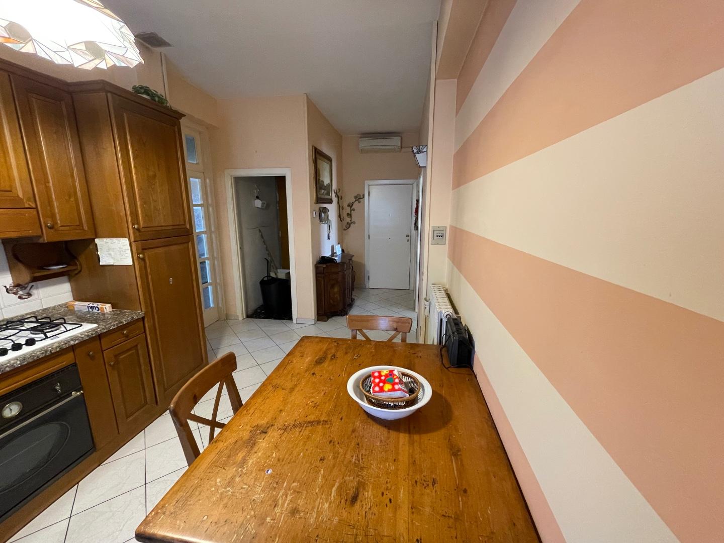 Appartamento con terrazzo, Vinci sovigliana