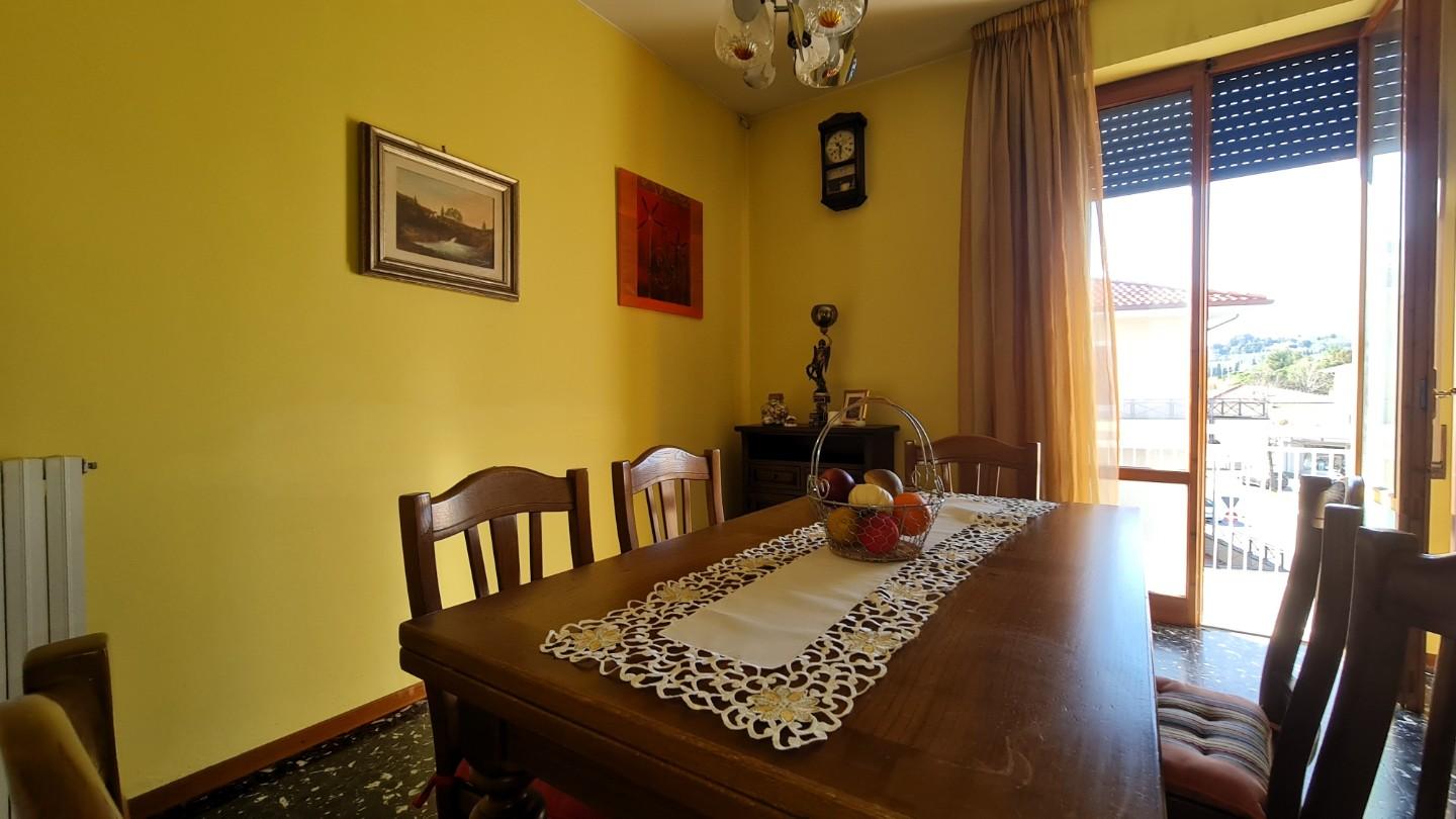 Appartamento con terrazzo, Vinci sovigliana