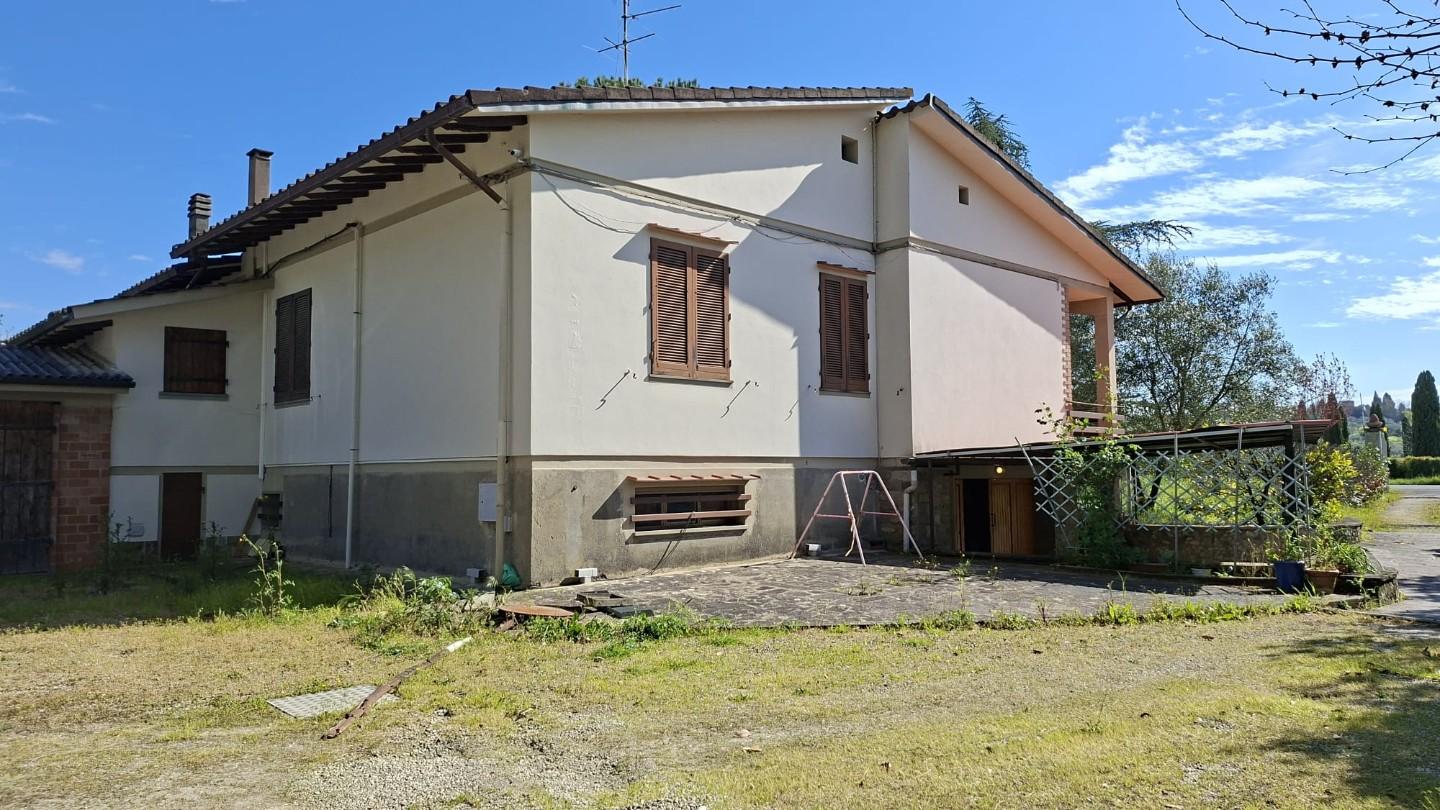 Casa indipendente con giardino, Empoli ponzano