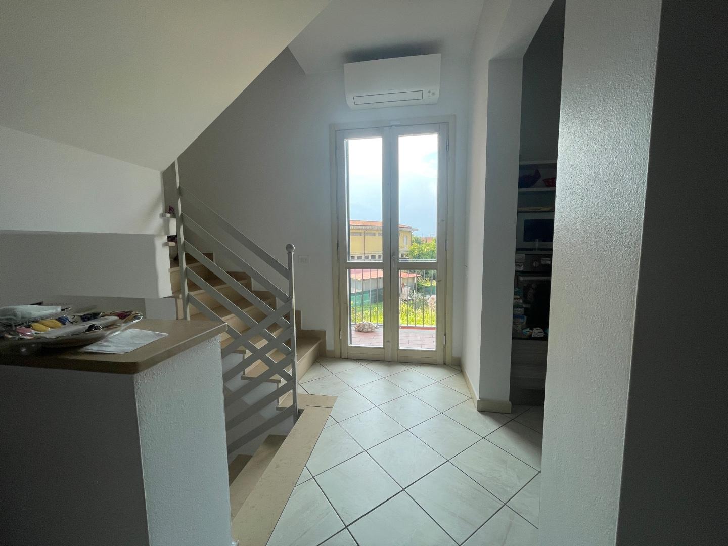 Casa indipendente con terrazzo a San Miniato