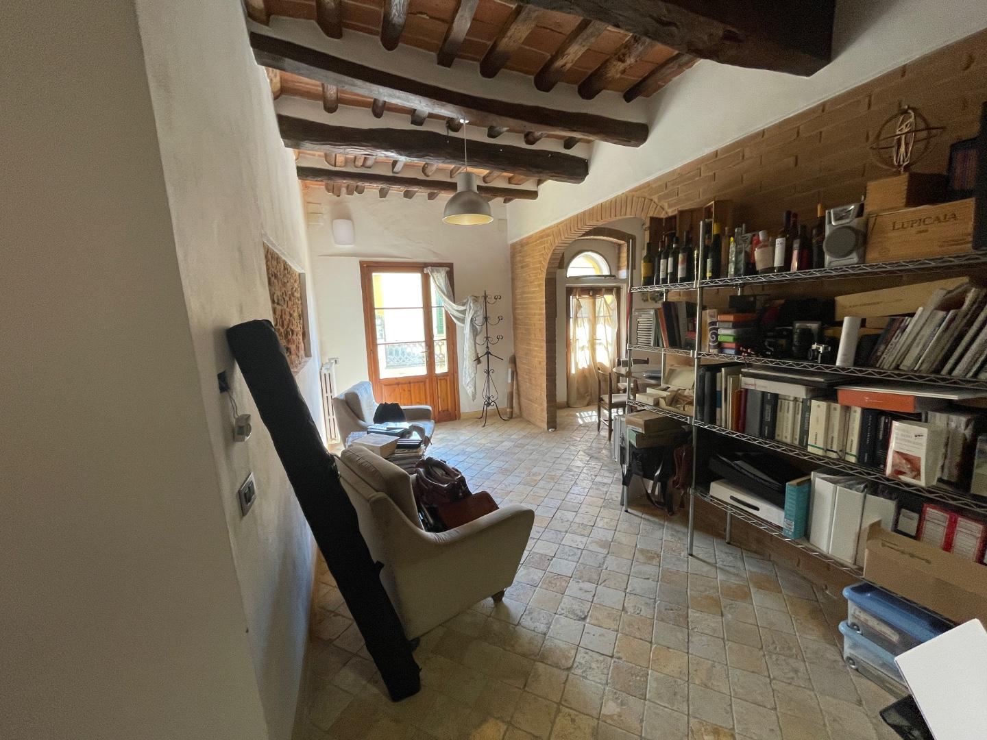 Quadrilocale ristrutturato a Montopoli in Val d'Arno
