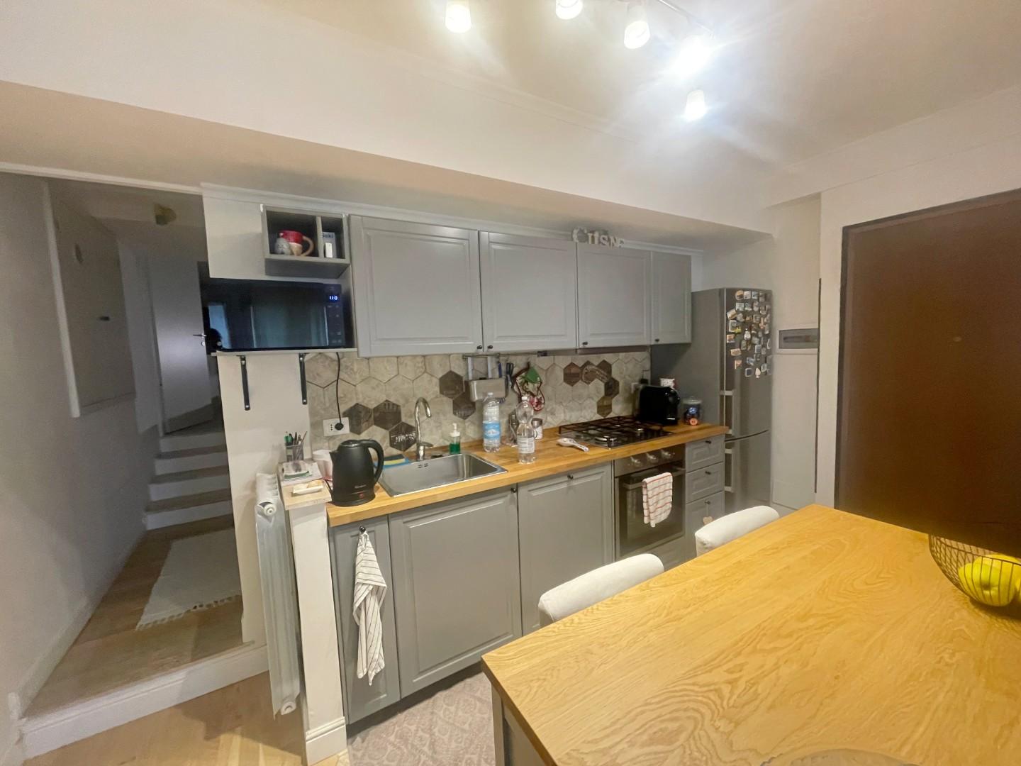 Trilocale ristrutturato a Poggibonsi