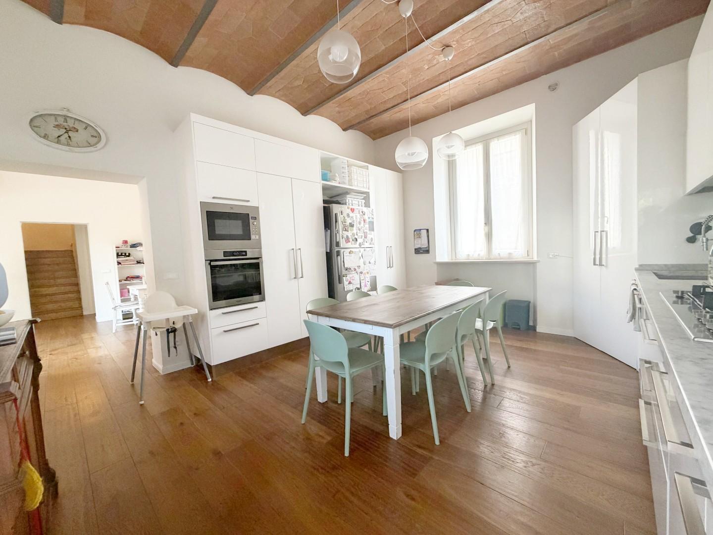 Casa indipendente con giardino a Poggibonsi