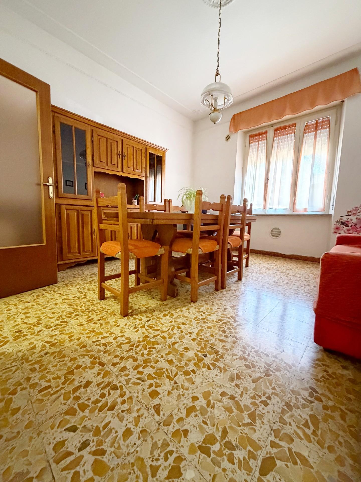 Quadrilocale in vendita a Poggibonsi