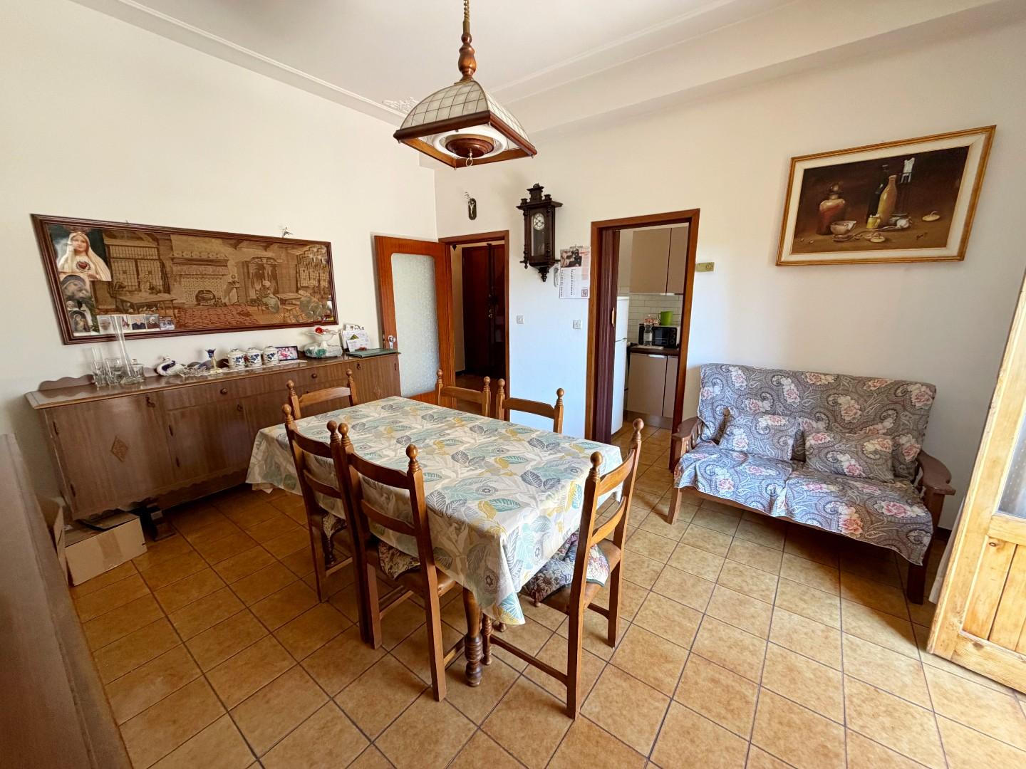 Trilocale in vendita, Poggibonsi romituzzo