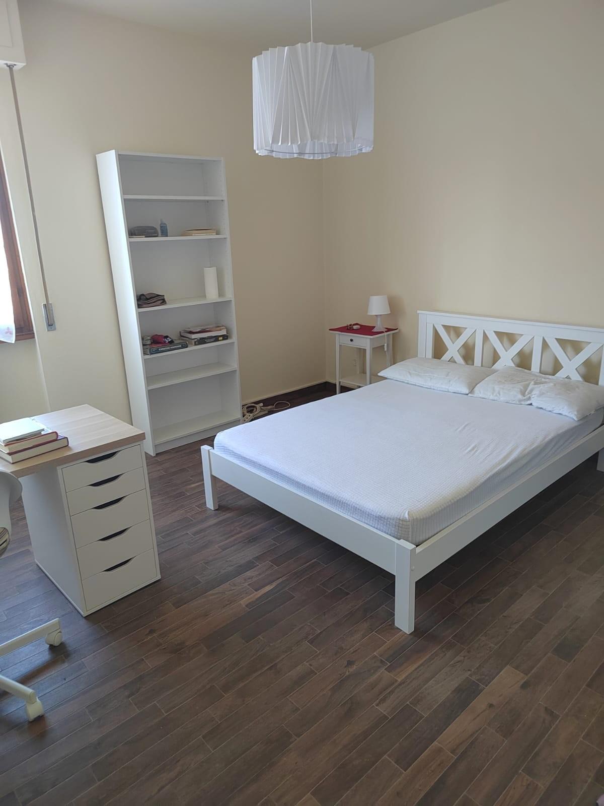 Stanza Singola ristrutturata, Pisa landi