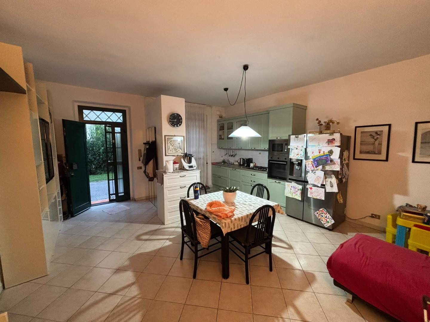 Villa con giardino, Pisa putignano no
